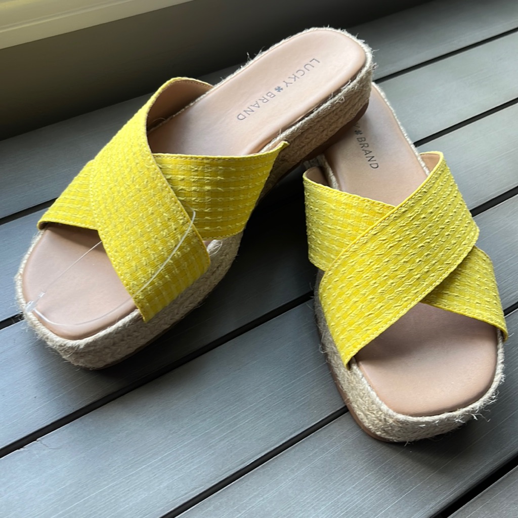 Brand New Lucky Brand Slides
